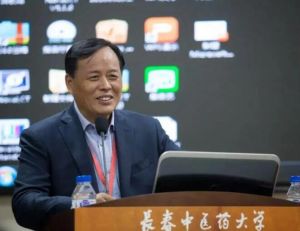 仝小林