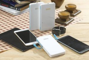 移動電源