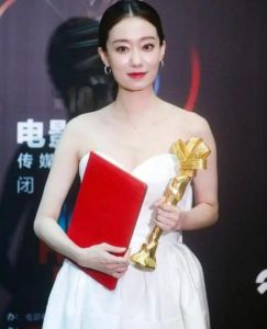 張小斐獲獎