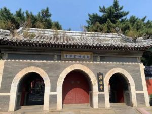 潭柘寺