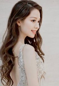 吉娜·愛(ài)麗絲·雷德林格