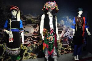 白族服飾