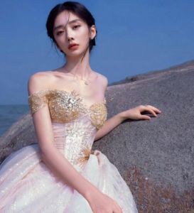 王影璐