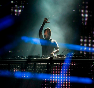 DJ