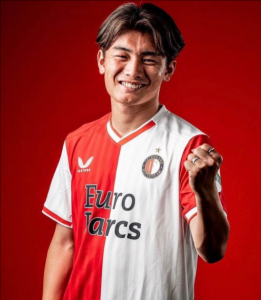 上田綺世