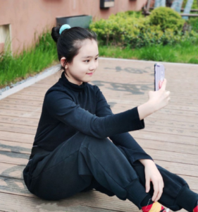 王亭文